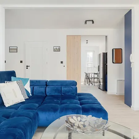 아파트 New Sunny 2 Bedroom With Parking And Air Conditioning By Renters 브로츠와프